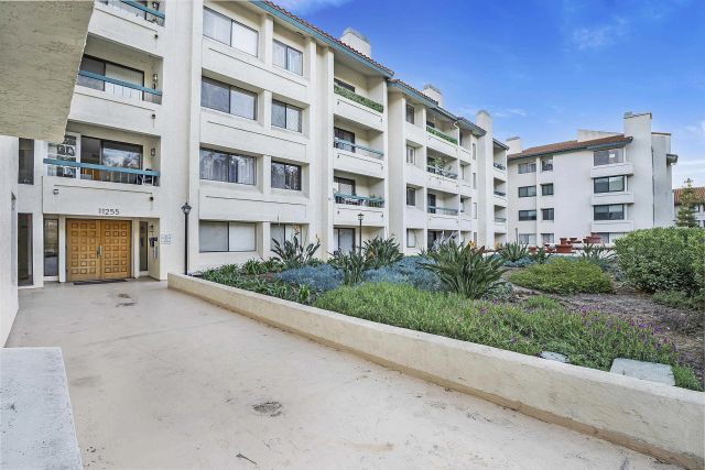 11233 Tierrasanta Blvd 13, San Diego, CA 92124