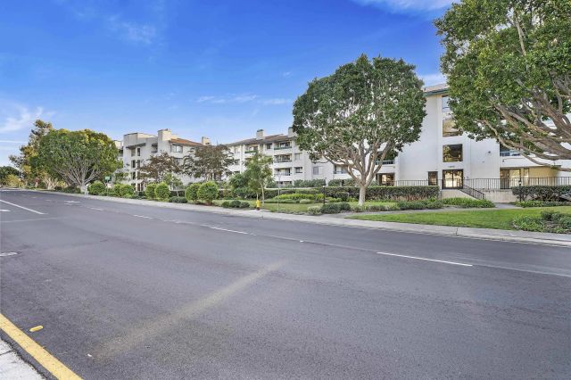 11233 Tierrasanta Blvd 13, San Diego, CA 92124