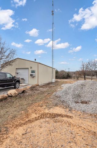 502 Silver Ridge Court, Bowie, TX 76230