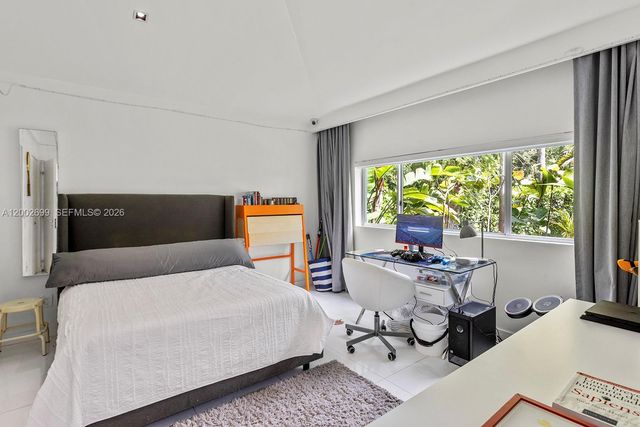 570 NE 52nd Ter 0, Miami, FL 33137