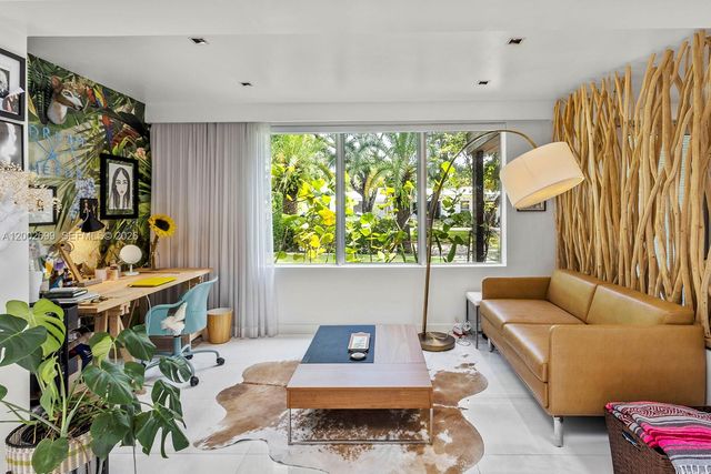 570 NE 52nd Ter 0, Miami, FL 33137