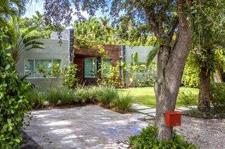 570 NE 52nd Ter 0, Miami, FL 33137