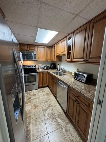 4505 S Ocean Boulevard 303, Highland Beach, FL 33487