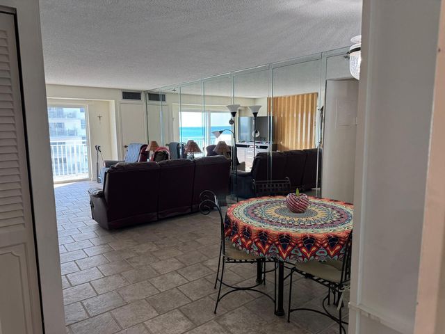 4505 S Ocean Boulevard 303, Highland Beach, FL 33487