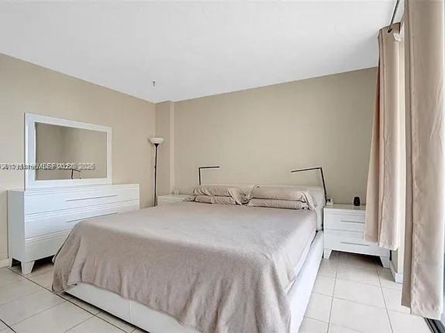 1475 NE 125th Ter 604B, North Miami, FL 33161