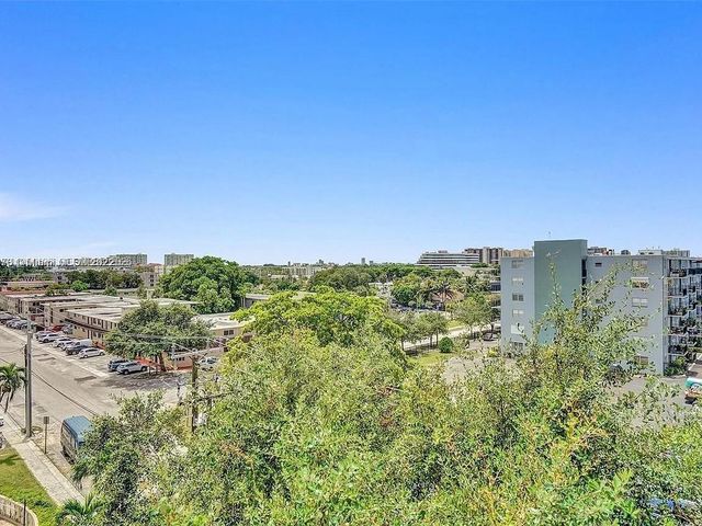 1475 NE 125th Ter 604B, North Miami, FL 33161