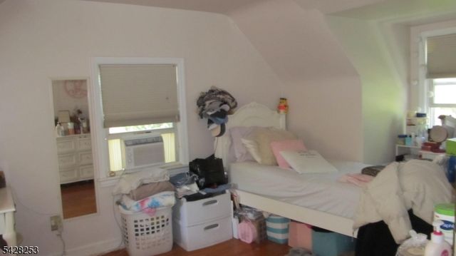 815 Mountain Ave, Bound Brook Boro, NJ 08805