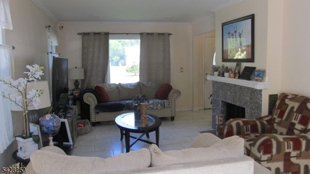 815 Mountain Ave, Bound Brook Boro, NJ 08805