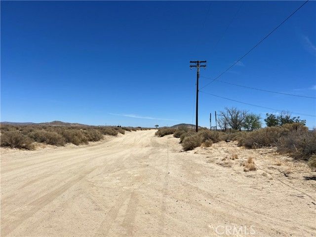 39165 240th Street, Palmdale, CA 93591