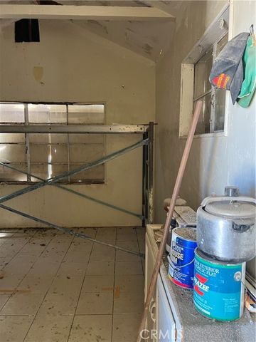 39165 240th Street, Palmdale, CA 93591