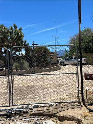 39165 240th Street, Palmdale, CA 93591