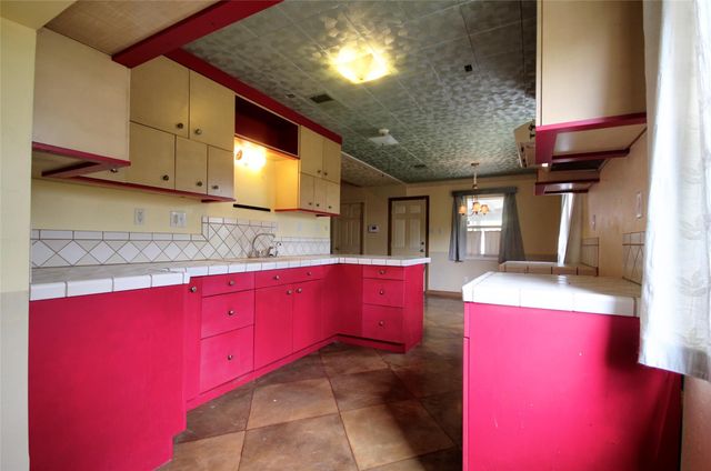 10431 29 Highway, Burnet, TX 78611