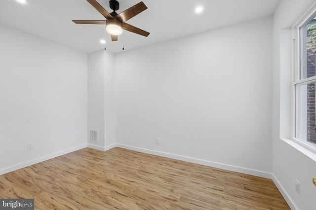 5011 BEAUMONT AVE, Philadelphia, PA 19143