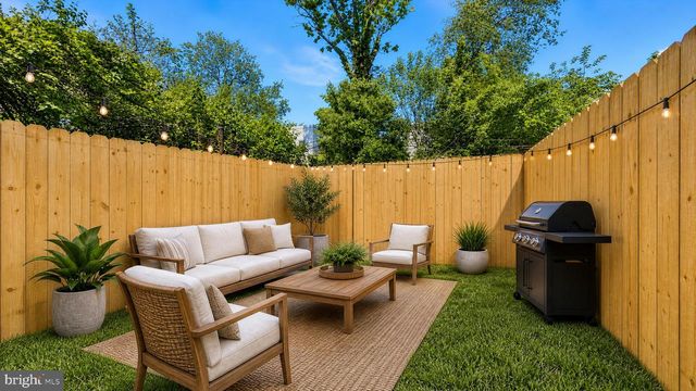 5011 BEAUMONT AVE, Philadelphia, PA 19143