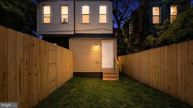 5011 BEAUMONT AVE, Philadelphia, PA 19143