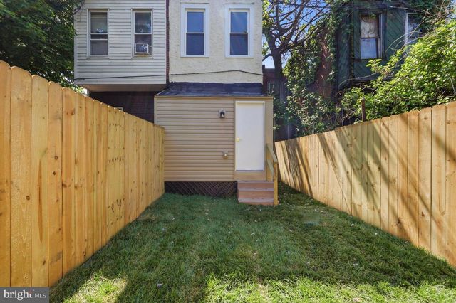 5011 BEAUMONT AVE, Philadelphia, PA 19143