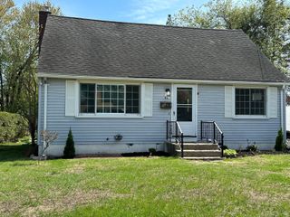 46 Vance Road, Bristol, CT 06010