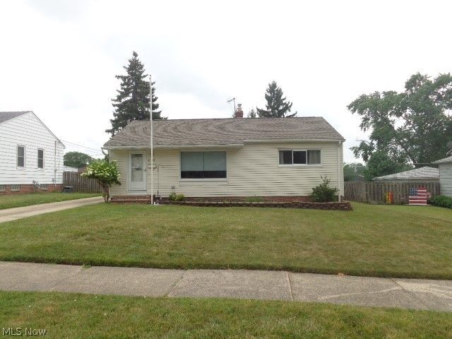 11141 Gabriella Drive, Parma, OH 44130