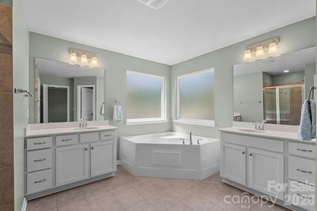 15625 White Quartz Lane, Davidson, NC 28036