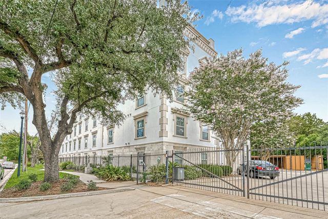 3501 Chenevert Street 17, Houston, TX 77004