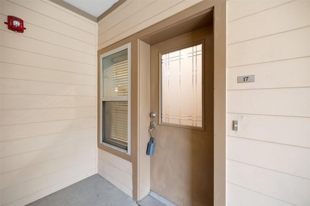 3501 Chenevert Street 17, Houston, TX 77004