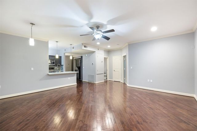 3501 Chenevert Street 17, Houston, TX 77004