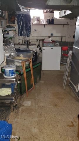 815 E 272nd Street, Euclid, OH 44132