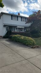 815 E 272nd Street, Euclid, OH 44132