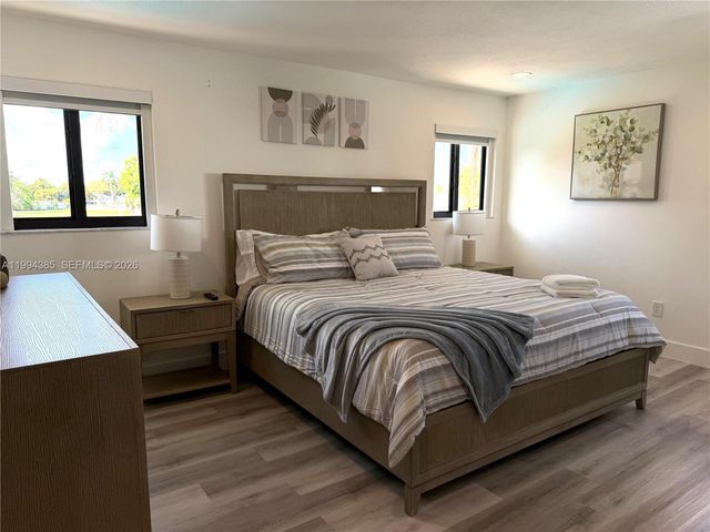 15880 SW 141st Ct, Miami, FL 33177