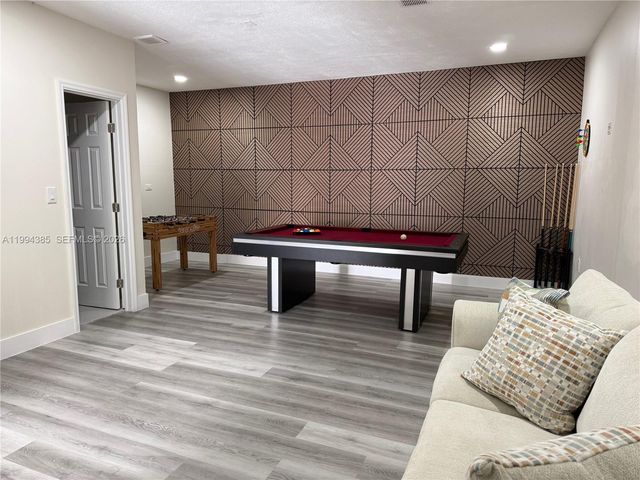 15880 SW 141st Ct, Miami, FL 33177