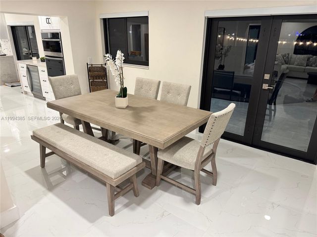 15880 SW 141st Ct, Miami, FL 33177