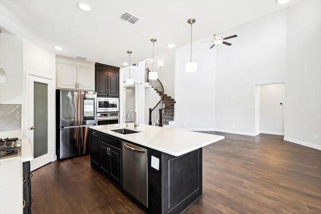 9562 Halma Trail, Frisco, TX 75035