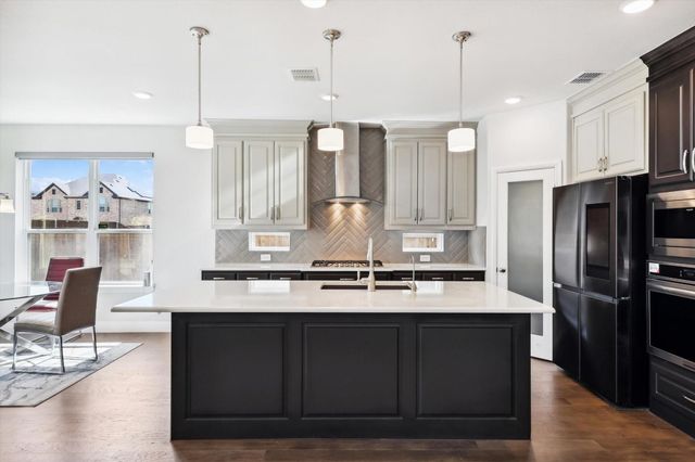 9562 Halma Trail, Frisco, TX 75035