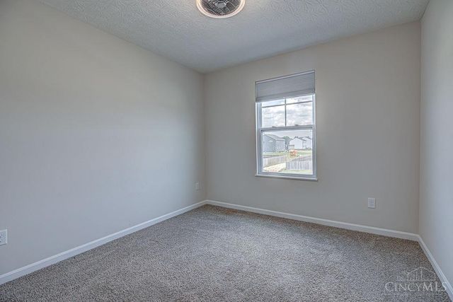 1221 Waterbury Drive, Carlisle, OH 45005