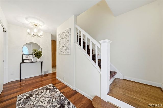 111 Lehn Springs Drive, Amherst, NY 14221