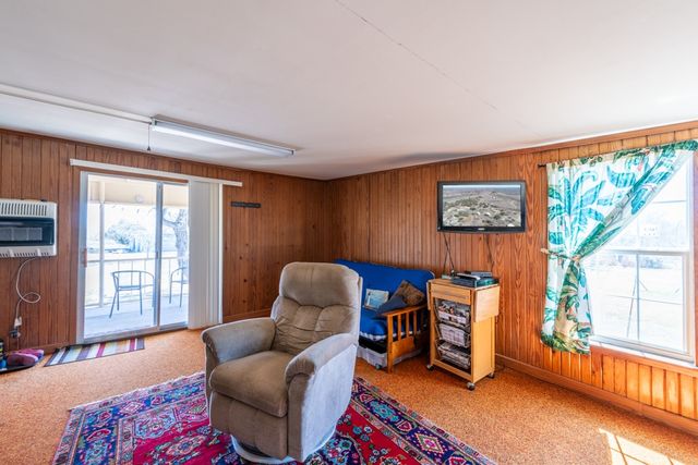 167 Buckeye Knoll Road, George West, TX 78022