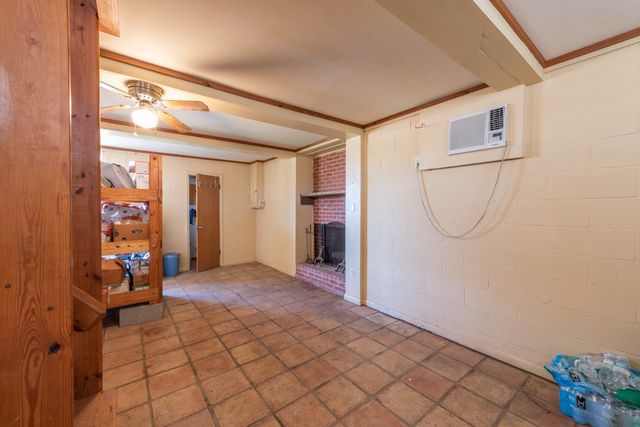 167 Buckeye Knoll Road, George West, TX 78022