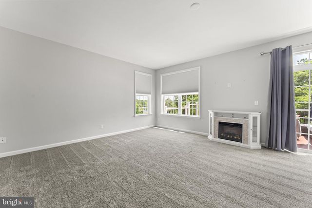 1214 RAMBLE DR, Fredericksburg, VA 22401