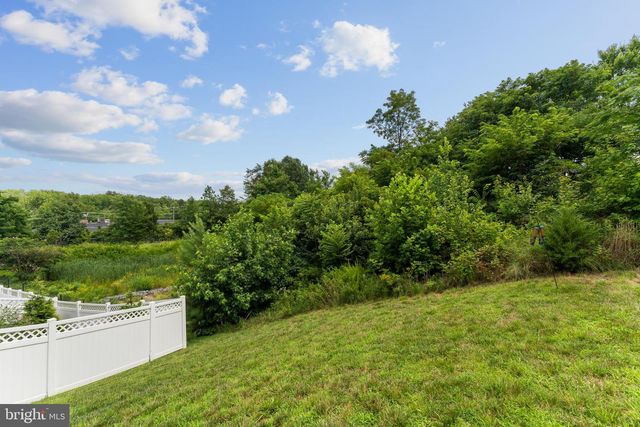 1214 RAMBLE DR, Fredericksburg, VA 22401