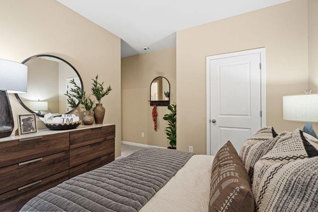 611 Rose Hill Lane, Lawrenceville, GA 30044
