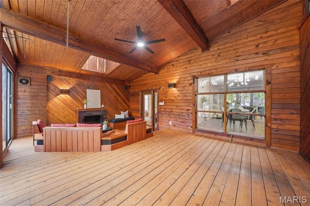 31 Bon Hills Drive, St Louis, MO 63132