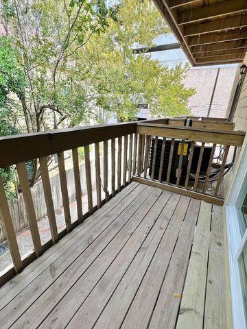 2210 Pearl ST 202, Austin, TX 78705