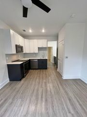 2210 Pearl ST 202, Austin, TX 78705