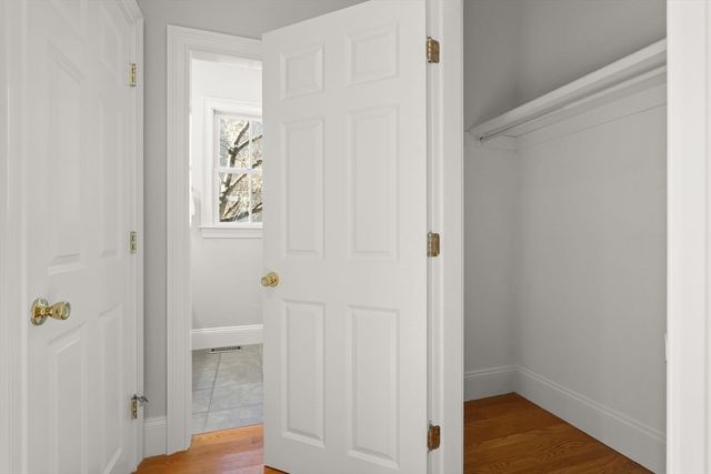 32 Stedman 32, Boston, MA 02130