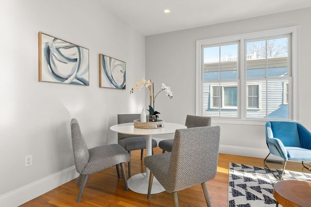 32 Stedman 32, Boston, MA 02130