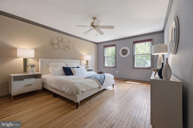 6830 BLUECURL CIR, Springfield, VA 22152