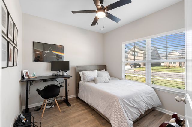 284 Thorpe Dr, Spring Hill, TN 37174