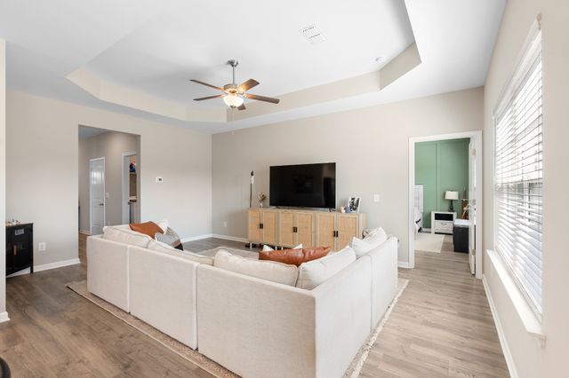 284 Thorpe Dr, Spring Hill, TN 37174