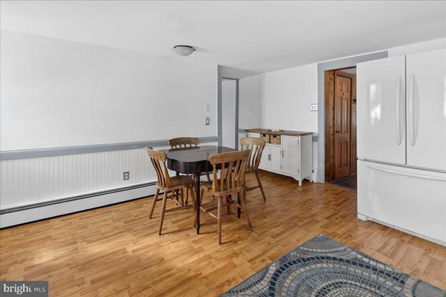 209 HARBOR WOODSVILLE, Hopewell, NJ 08530