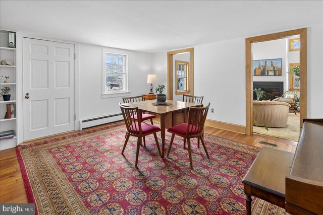 209 HARBOR WOODSVILLE, Hopewell, NJ 08530